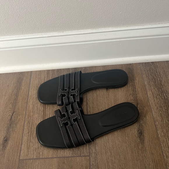 Tory Burch Ines Slides - Picture 3 of 5